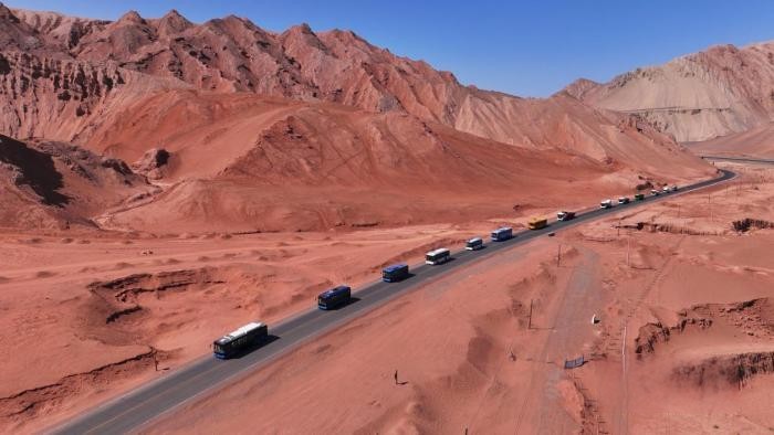 國內最大規模新能源商用車高溫測試！比亞迪圓滿完成極限挑戰