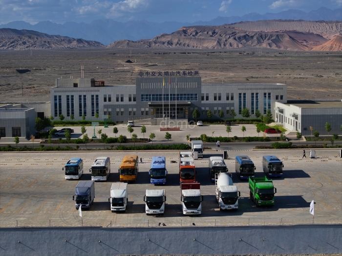 國內最大規模新能源商用車高溫測試！比亞迪圓滿完成極限挑戰