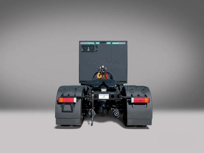 同為牽引車,你選“跑的遠”還是“拉的多”?