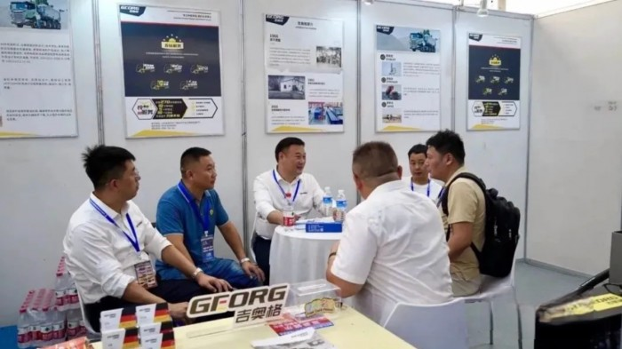 比同級別油箱重量減輕2/3 吉奧格液壓產(chǎn)品亮相第十九屆中國(梁山)專用汽車展覽會