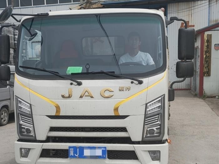 經(jīng)營家居20年,從雇車到買車,他的江淮1卡駿鈴為什么越來越多?