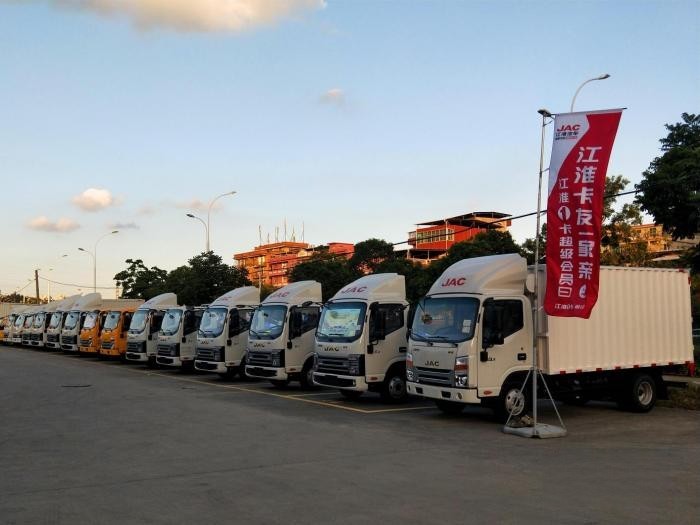 江淮1卡超級(jí)會(huì)員日:節(jié)前送豪禮 新能源輕卡為創(chuàng)富添動(dòng)力